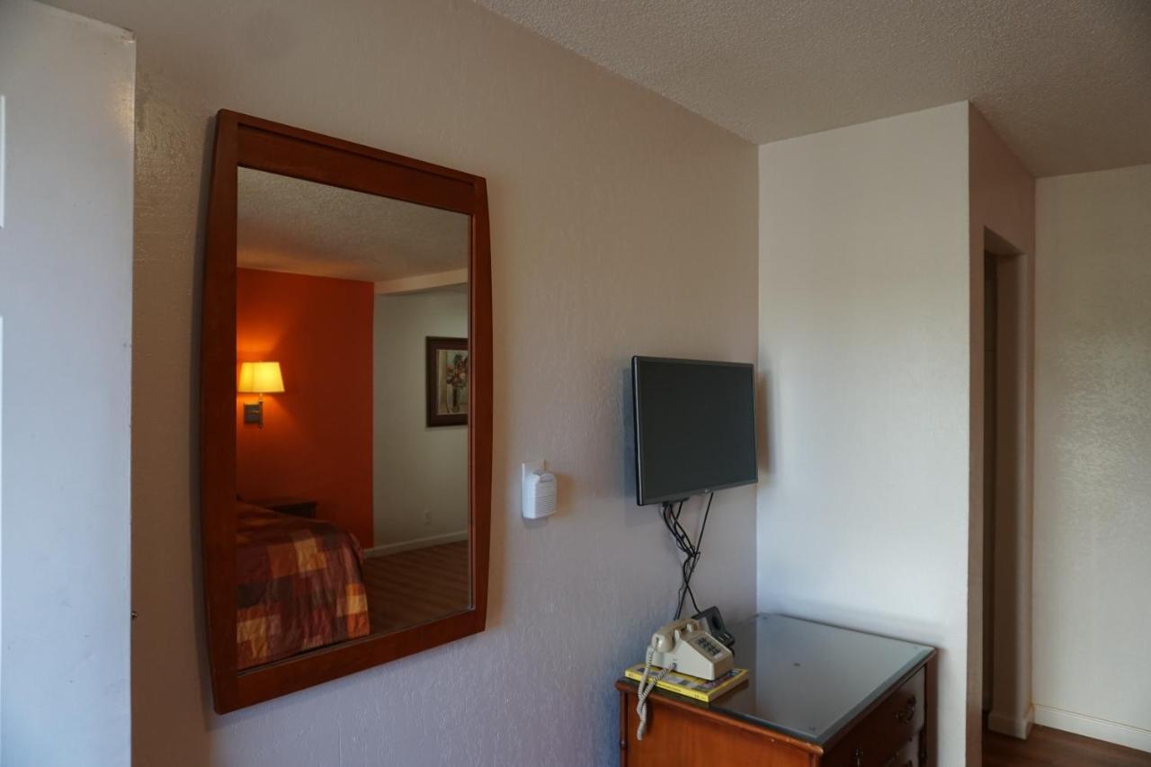 Valley Motel Concord Εξωτερικό φωτογραφία