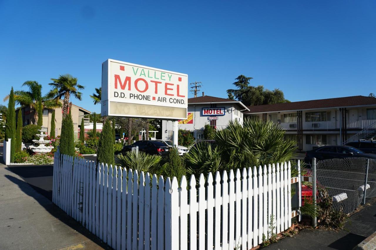 Valley Motel Concord Εξωτερικό φωτογραφία